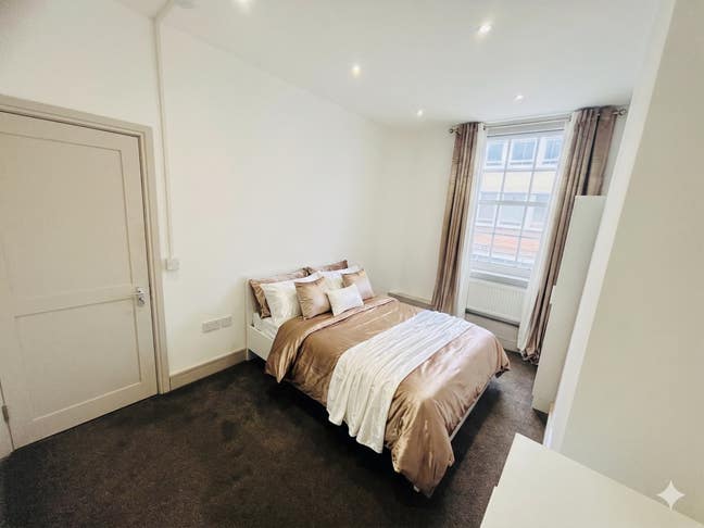 New Refurbish – SE13 🏠 Lewisham High St Zone  2/3 Main Photo