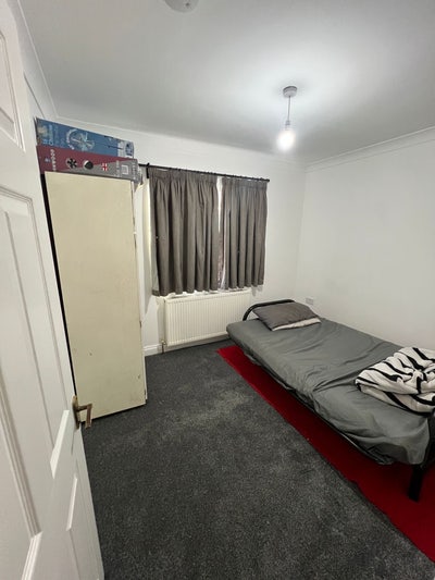 Room Available to let Main Photo