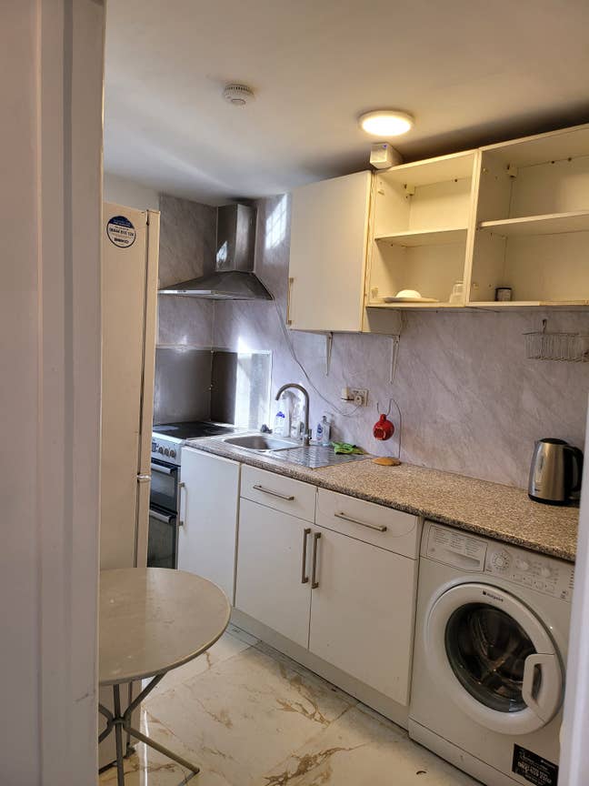 Double Room to rent in Surbiton/Kingston Universit Main Photo