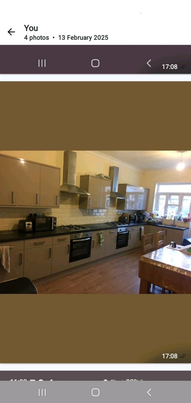 Large Double room  - Ilford  Main Photo