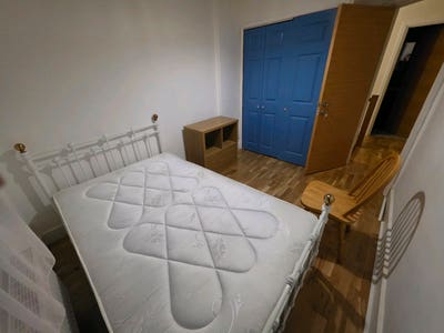 Double Room &pound;700 pm Main Photo