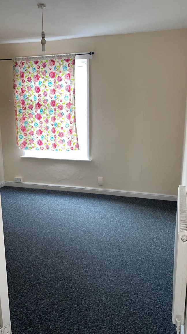 Room in Leicester LE39FQ near city center Main Photo
