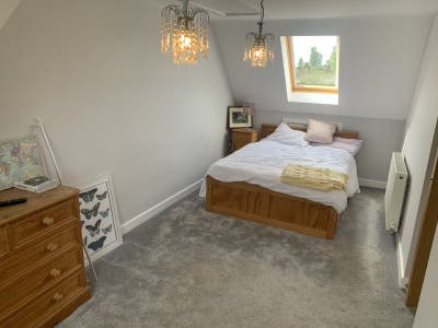 Room to rent with private bathroom  Main Photo