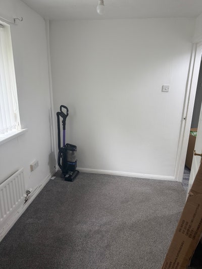 Furnished or unfurnished room available  Main Photo