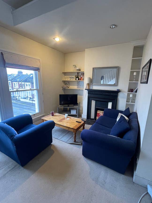 Double Room in 3-Bed Flat - Clapham Junction Main Photo