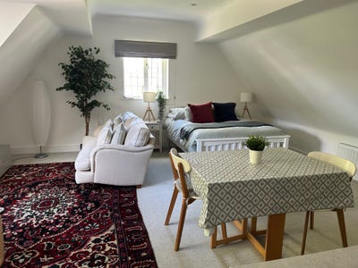 Studio Flat in Much Hadham Main Photo