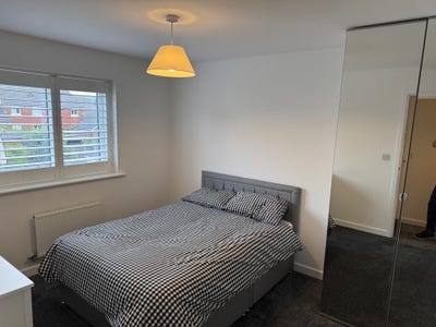 House share in Cheltenham Main Photo