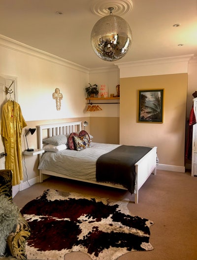 Large Room with Private Bathroom- Blackheath  Main Photo