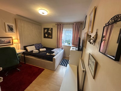1 or 2 months Holiday let Super locat.Discount if  Main Photo