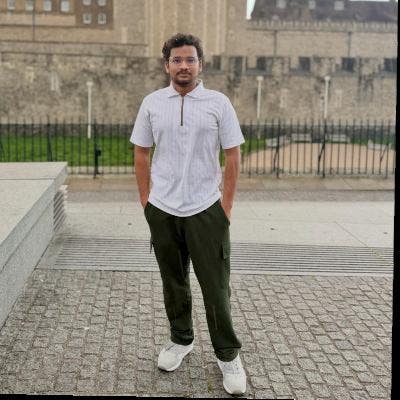 Student Male seeks a single or double room Main Photo