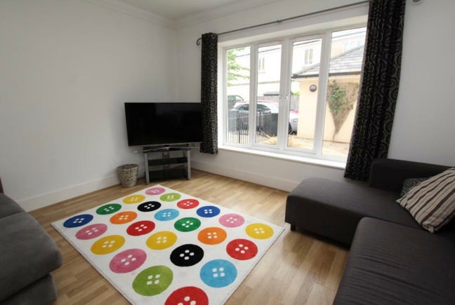 Lovely double room available in Stoke Park Bristol Main Photo