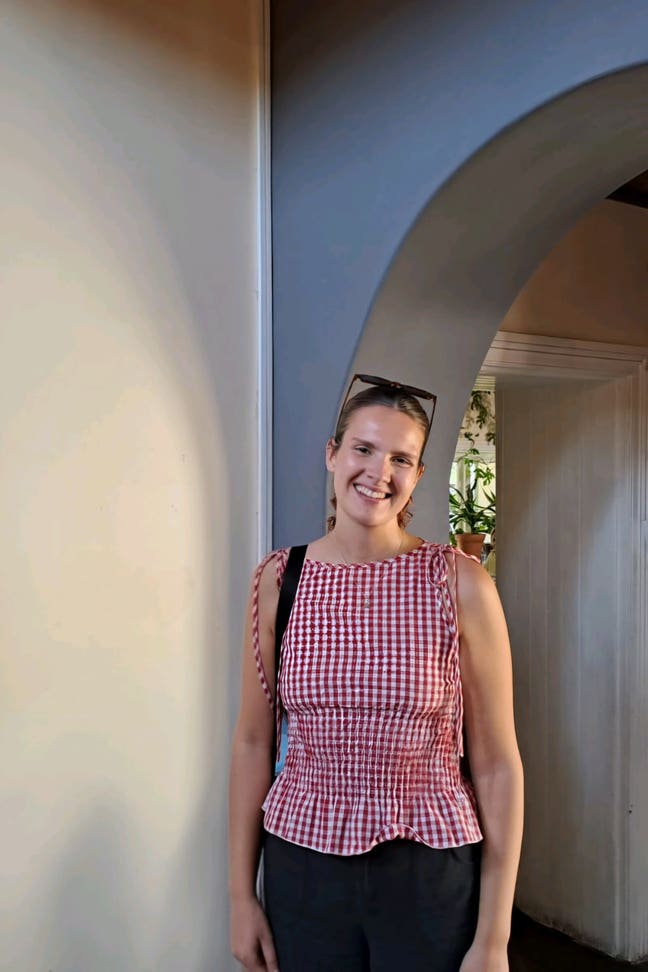 Trainee teacher looking for flat share or buddy up Main Photo
