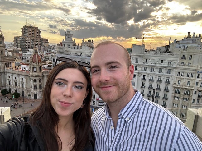 Fun couple looking to “buddy up” for a 2 Bed 🤍 Main Photo