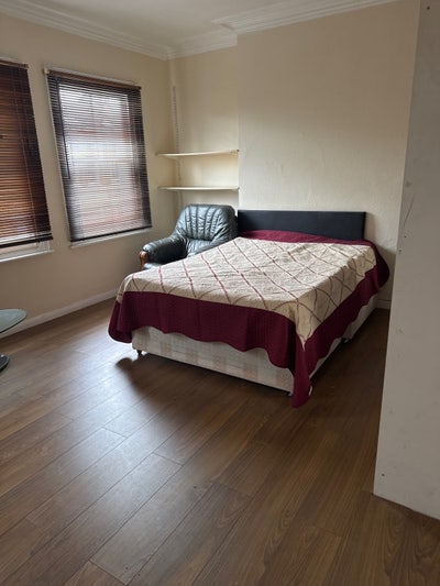 Large double bedroom in Vauxhall  Main Photo