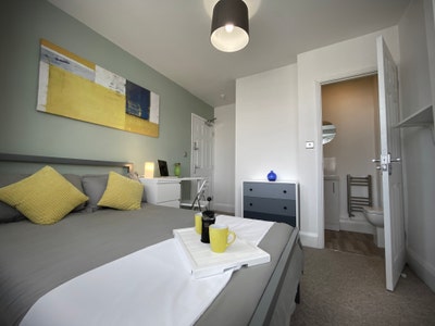 Luxury Double Bedroom with Ensuite - Filton Main Photo