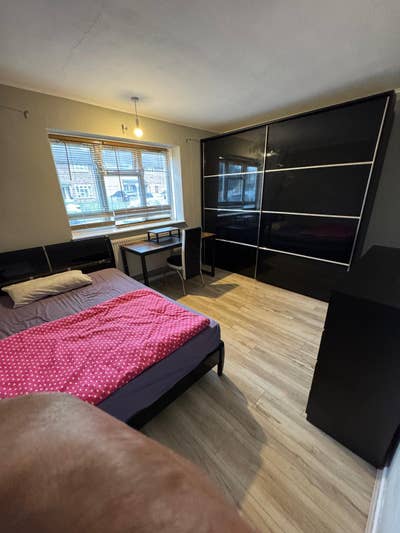 Looking for two Lodger's for Two Bedrooms  Main Photo