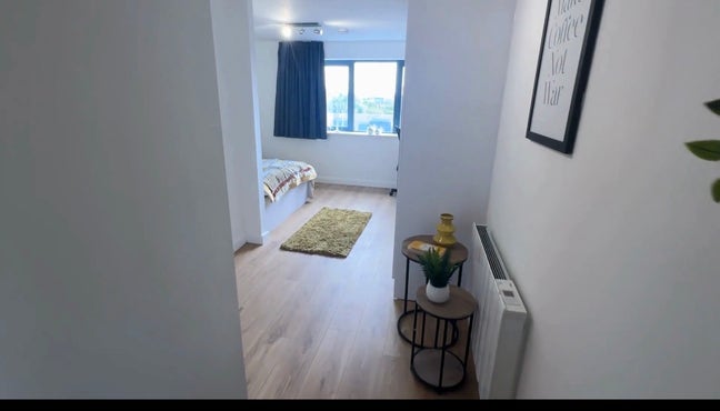 Looking for a urgent takeover for Code accom Main Photo