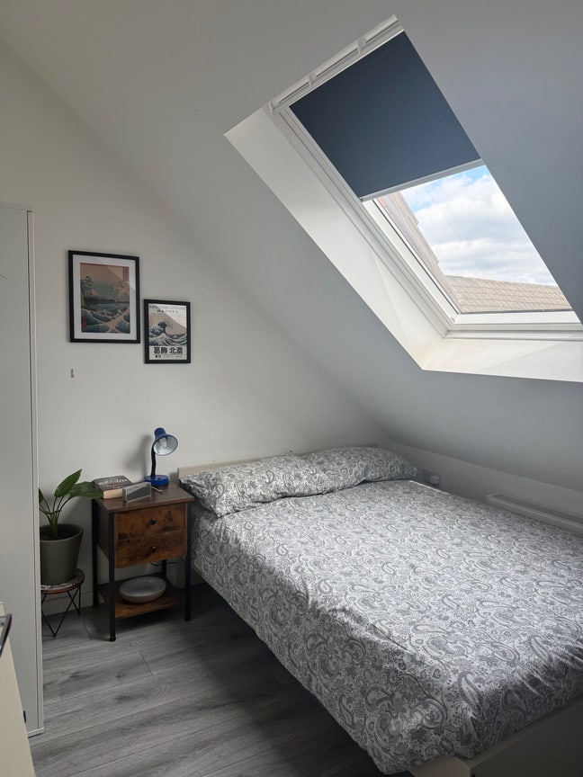 Bright and Cozy Fully Furnished Double Bedroom  Main Photo