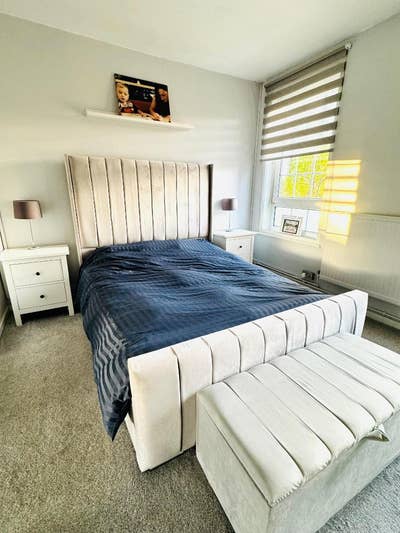 🌃 Prime Canary Wharf Living - 3 Rooms Fast !! 💎 Main Photo
