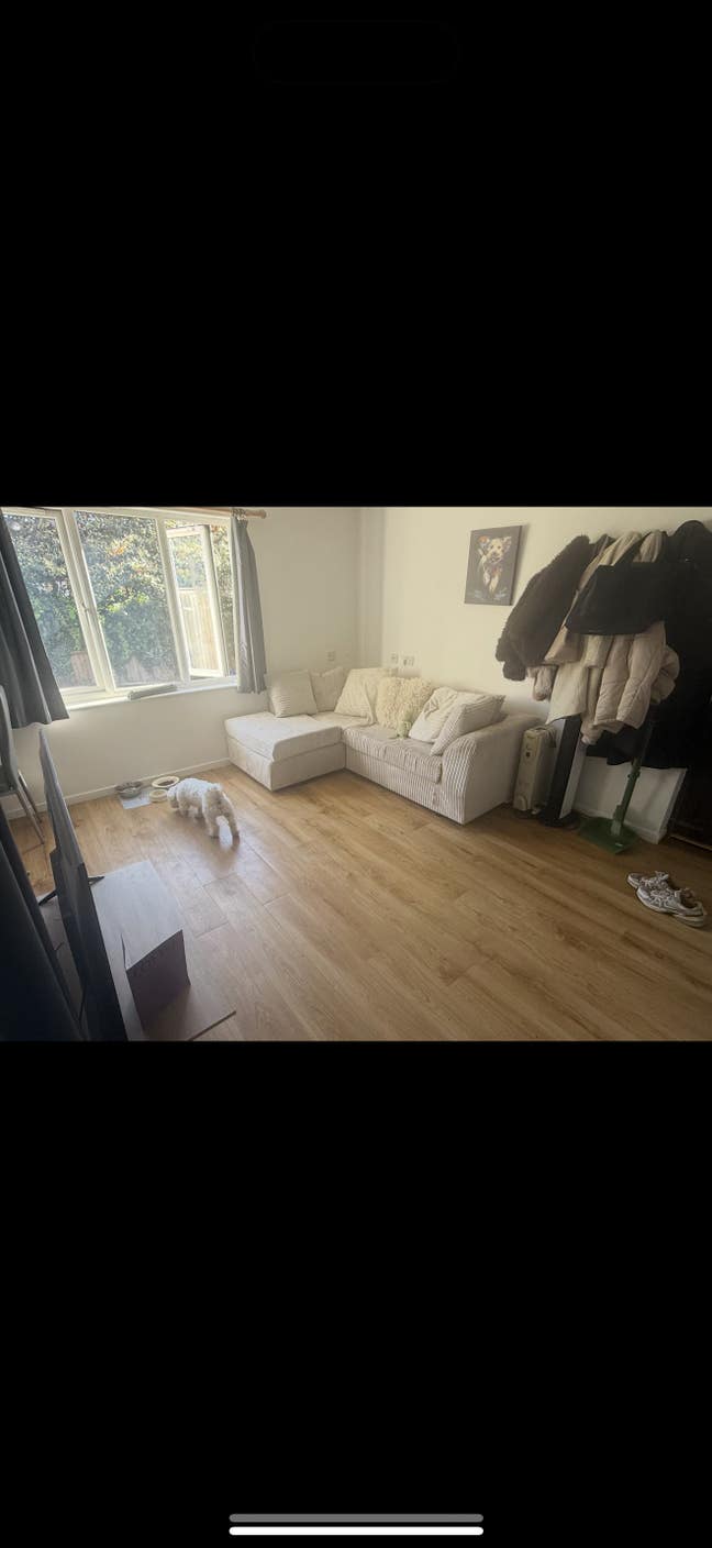 Sublet available - studio Main Photo