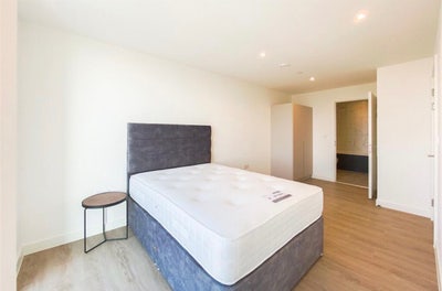 Stunning en-suite Room 29th floor 🤍 Main Photo