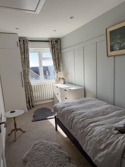 Bright, peaceful & clean room by Seaford Head Main Photo