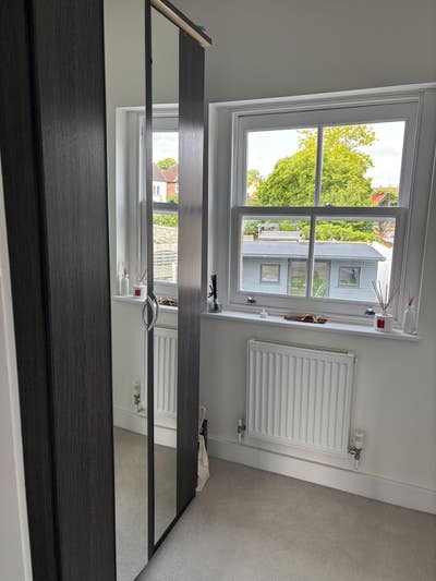 Bright Airy Double room - Quiet Neighbourhood  Main Photo