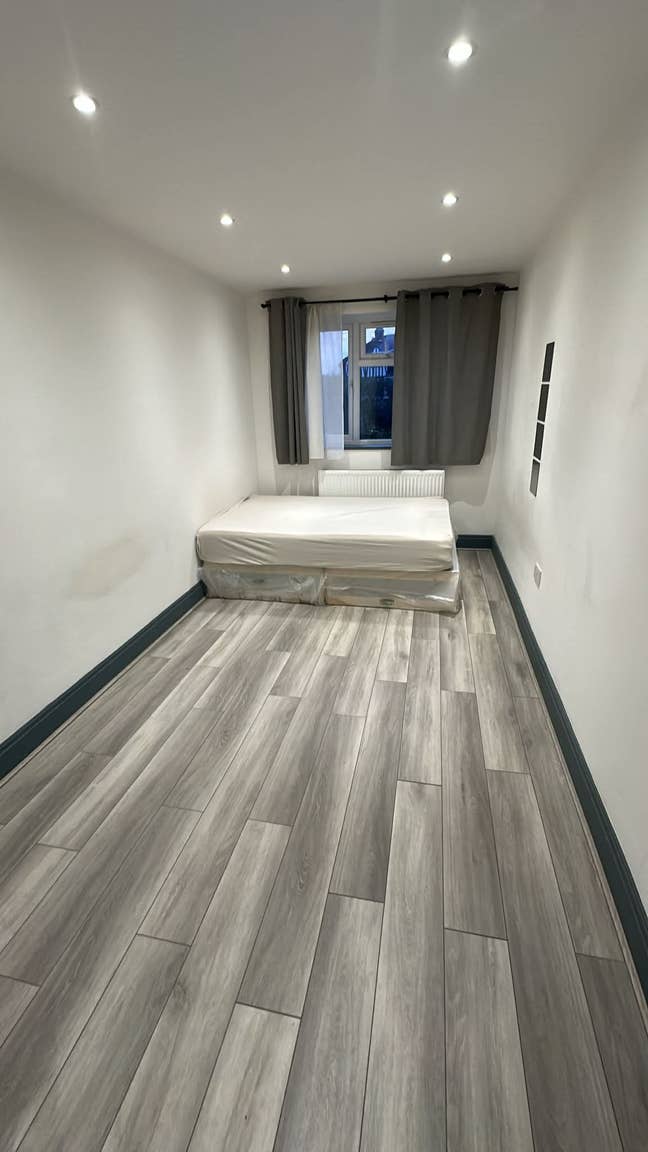 Ensuite Double Room – Couple Welcome – Bills Incl. Main Photo