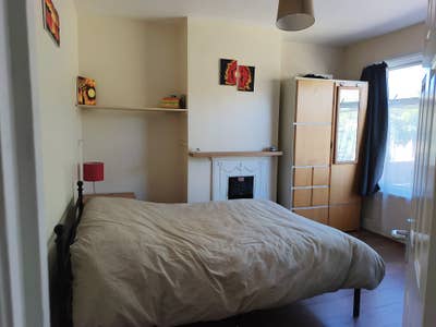 Double room with garden views in Seven Sisters Main Photo