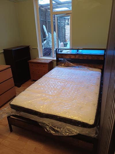 Double Rooms Available Near City Centre  Main Photo