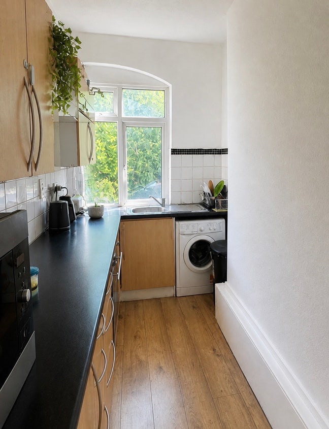 Room Available for Rent Main Photo