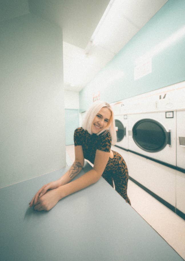 Looking for double room in Bristol Main Photo