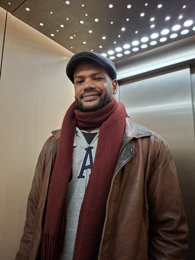 Professional Male seeks a double room Main Photo