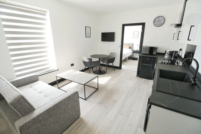 🏙️City Comforts, Modern Style – Rent This 1BHK To Main Photo