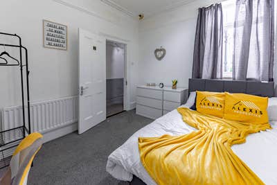 PO4 | Near Albert Rd | Large Double | Bills incl Main Photo