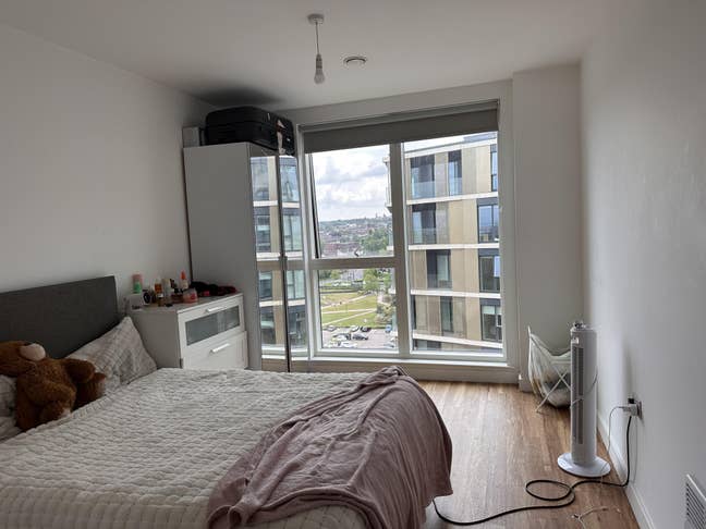 Double En-Suite Room Available Main Photo