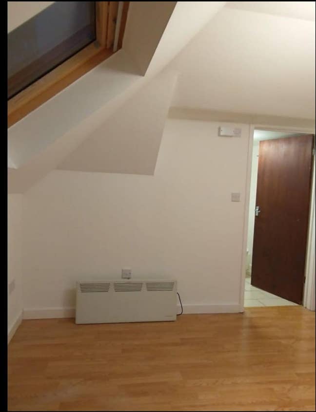 Studio flat in Slough SL12NY Main Photo