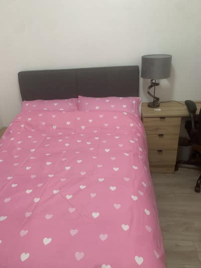 It’s 2 bedroom ground floor flat  Main Photo