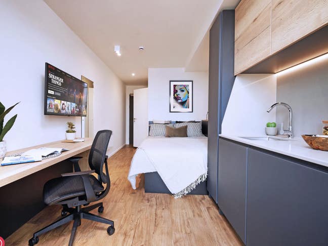 Vita Copper Towers - Lite Room Main Photo