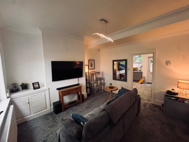 Double bedroom Main Photo