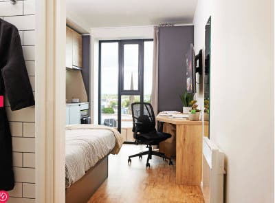 High-Floor City View Room | Copper Towers Coventry Main Photo