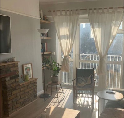 Single room available in sunny SE1 flat  Main Photo