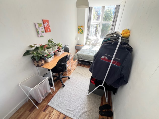 Spacious apartment / Double room - &pound;277pw (ANGEL) Main Photo