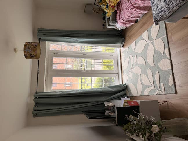  Bed, 2 Bath Flat w/ Parking – Harpenden Main Photo